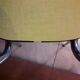 Paire de chaises en formica jaune  vintage