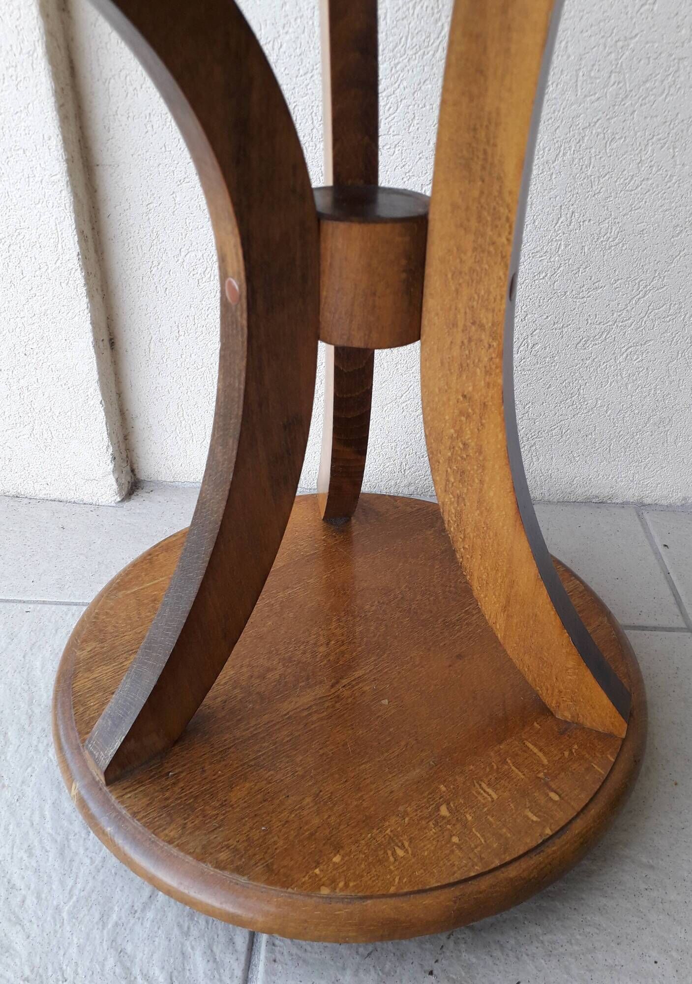 Wooden plant holder