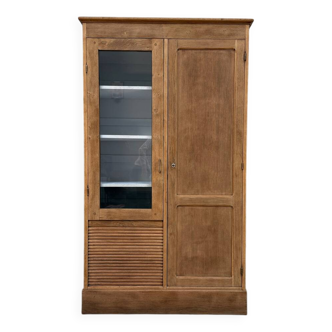 Display cabinet with hanging space