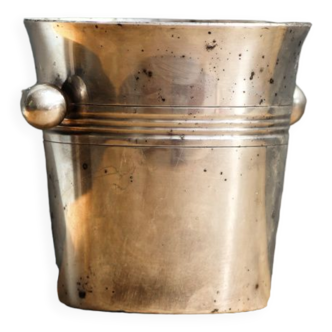 Silver metal ice bucket