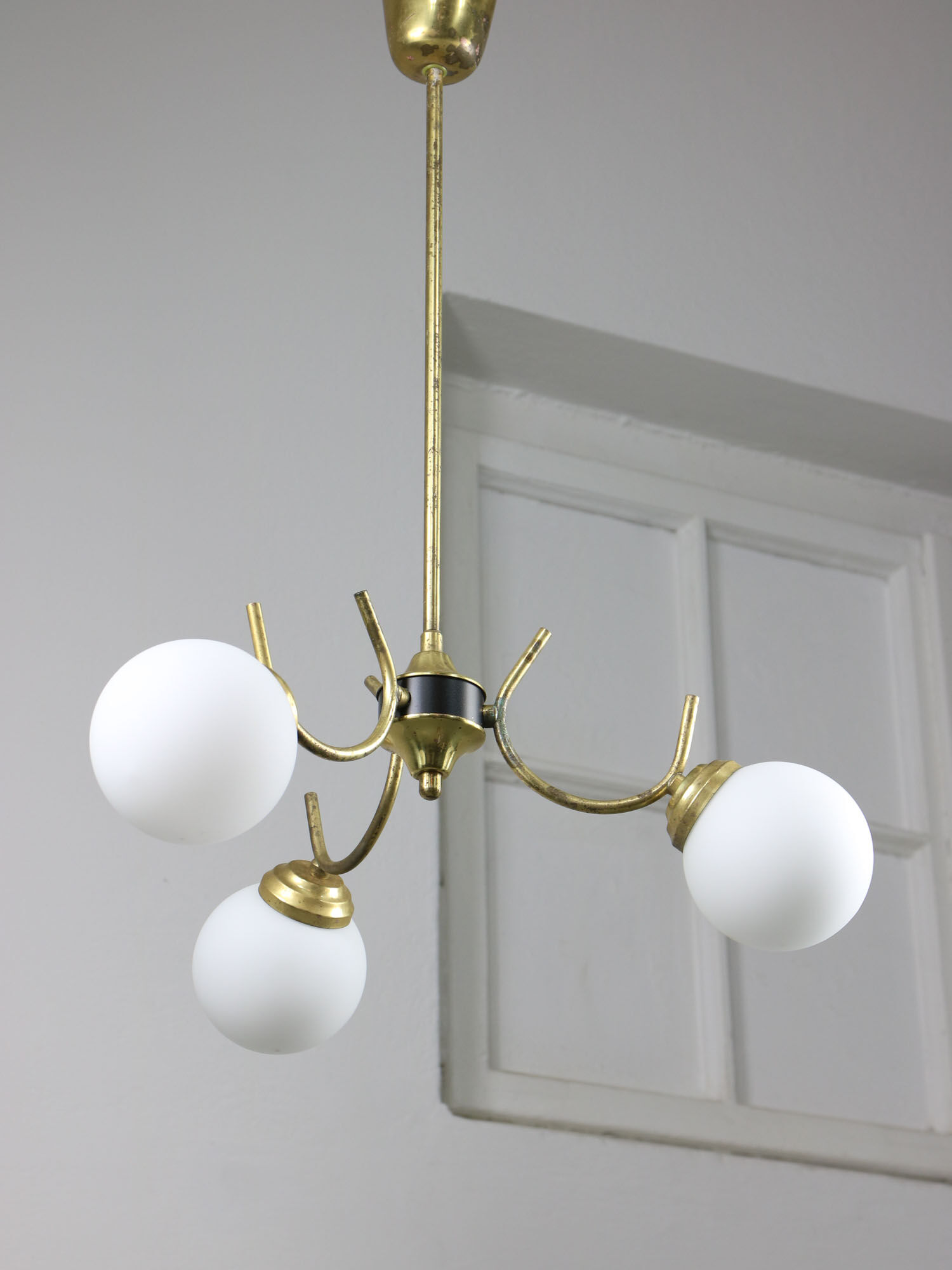 Italian Mid-century Brass and Opaline Glass Chandelier