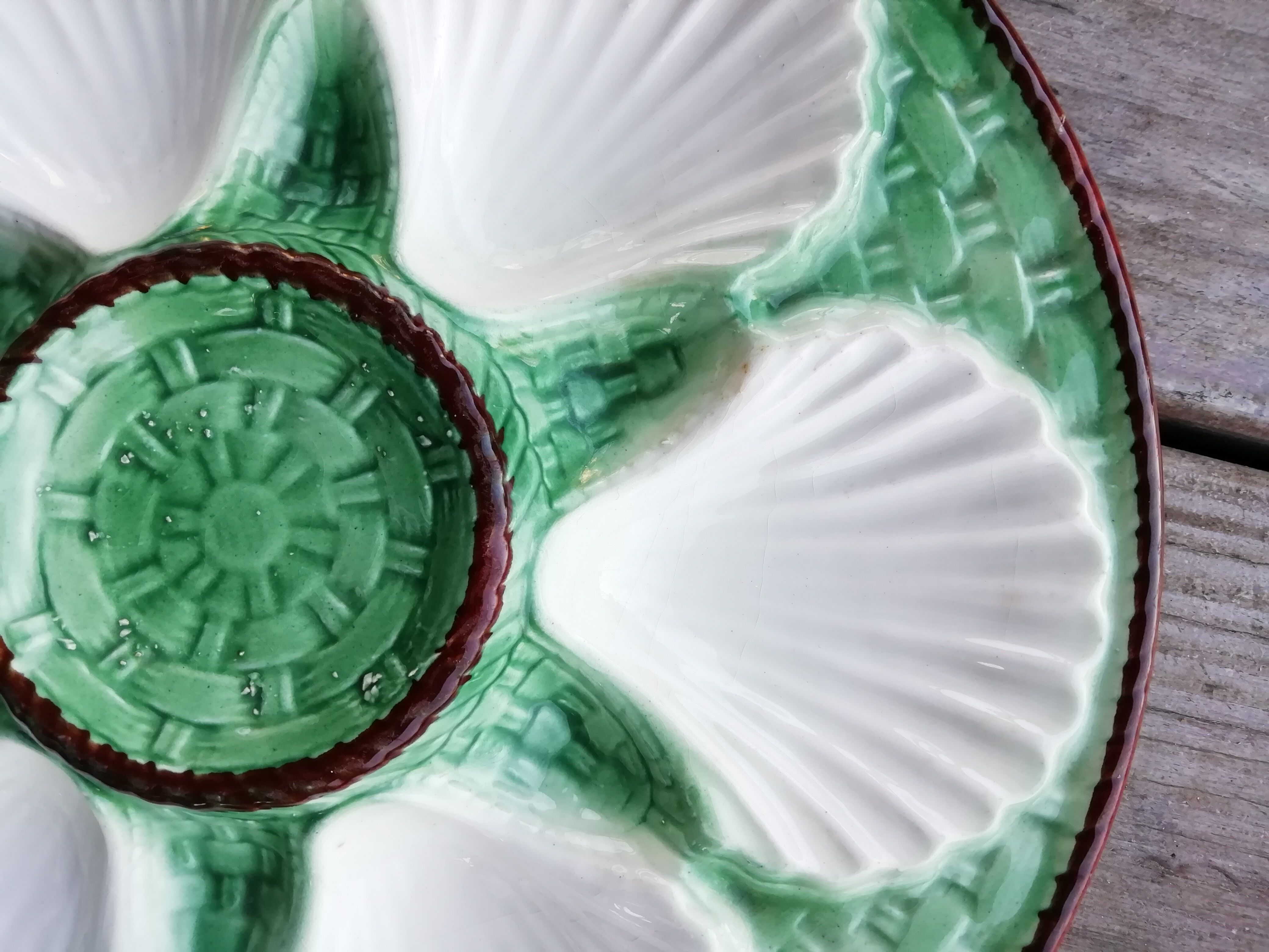 Longchamp oyster plate