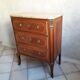 Commode style Louis XVI garnitures en bronze