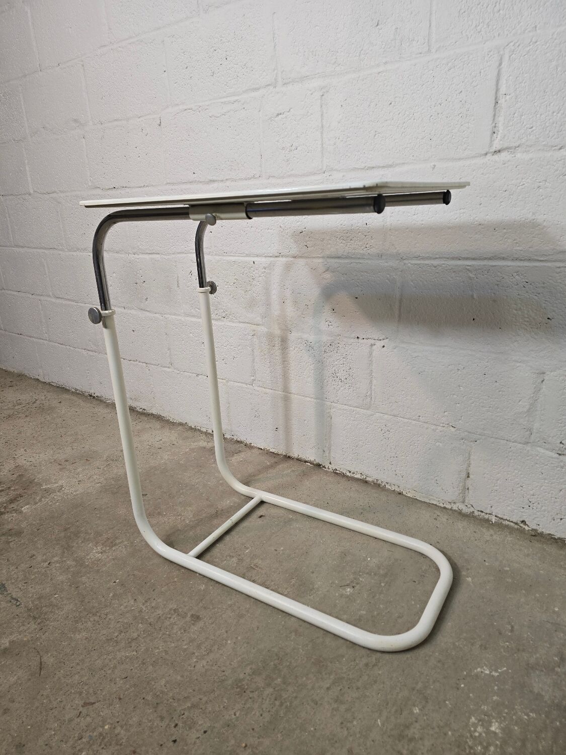 1970s adjustable side table in white lacquered metal