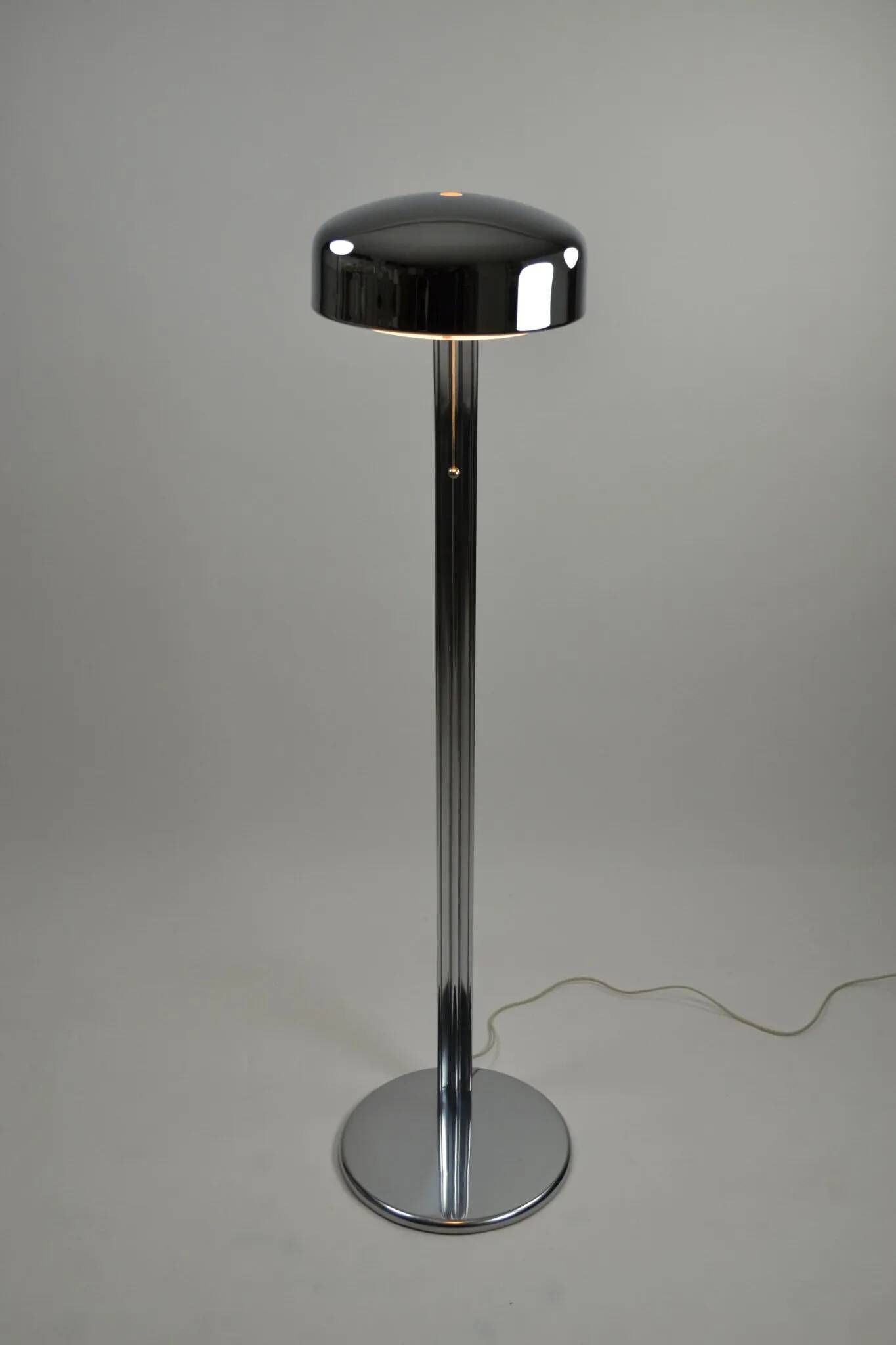 Floor Lamp Model 8010 “Arcade” by Richard Carruthers for Ateljé Lyktan, Sweden, 1970s