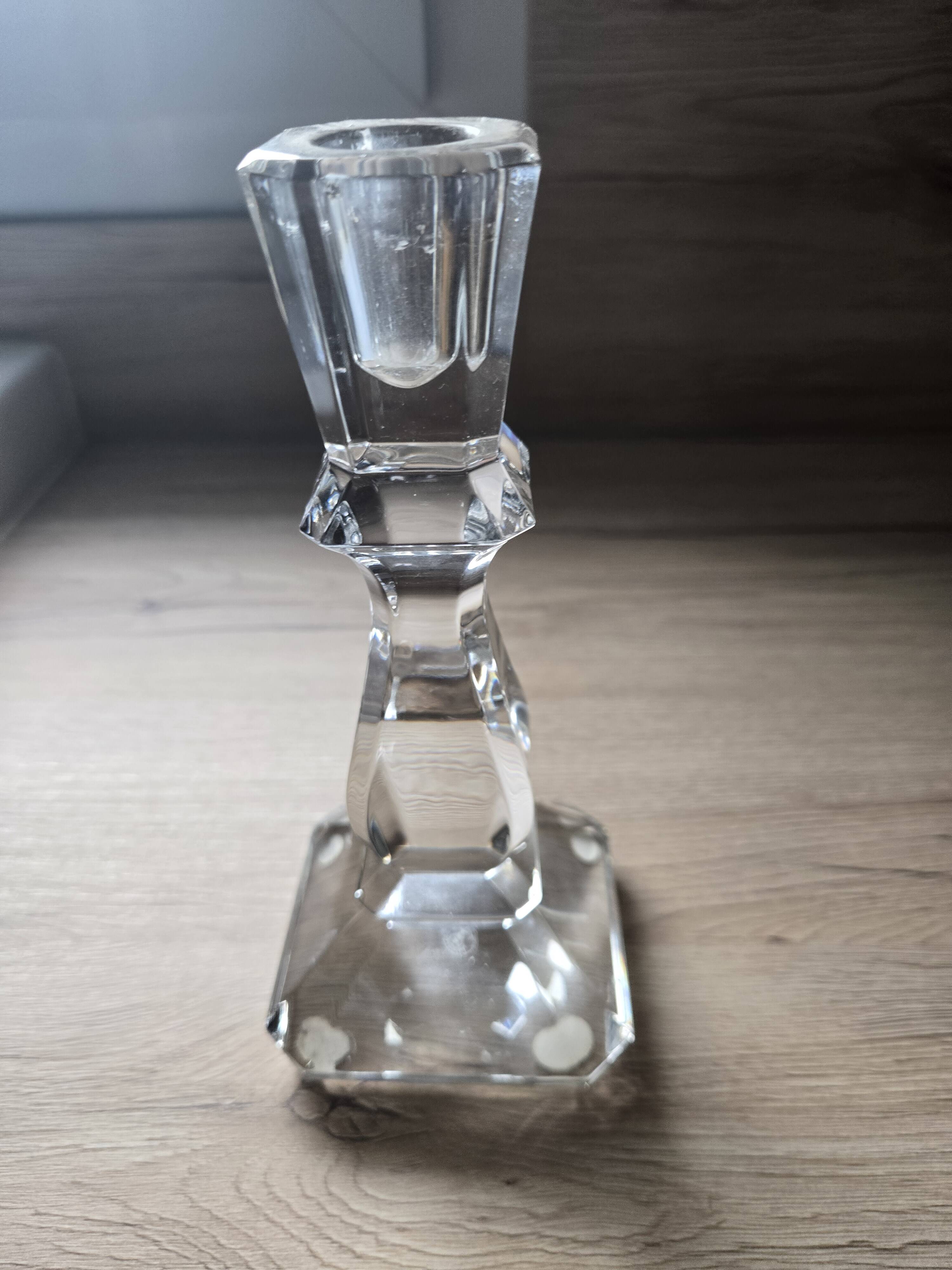 Crystal candleholder