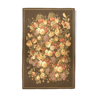 Tapestry floral motif 185 x 124 cm