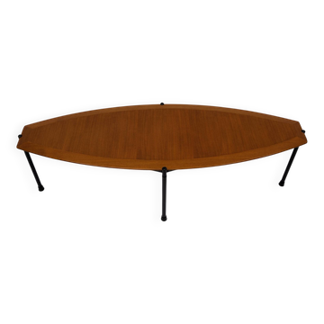 Table basse italienne moderne en forme de planche de surf, années 1970