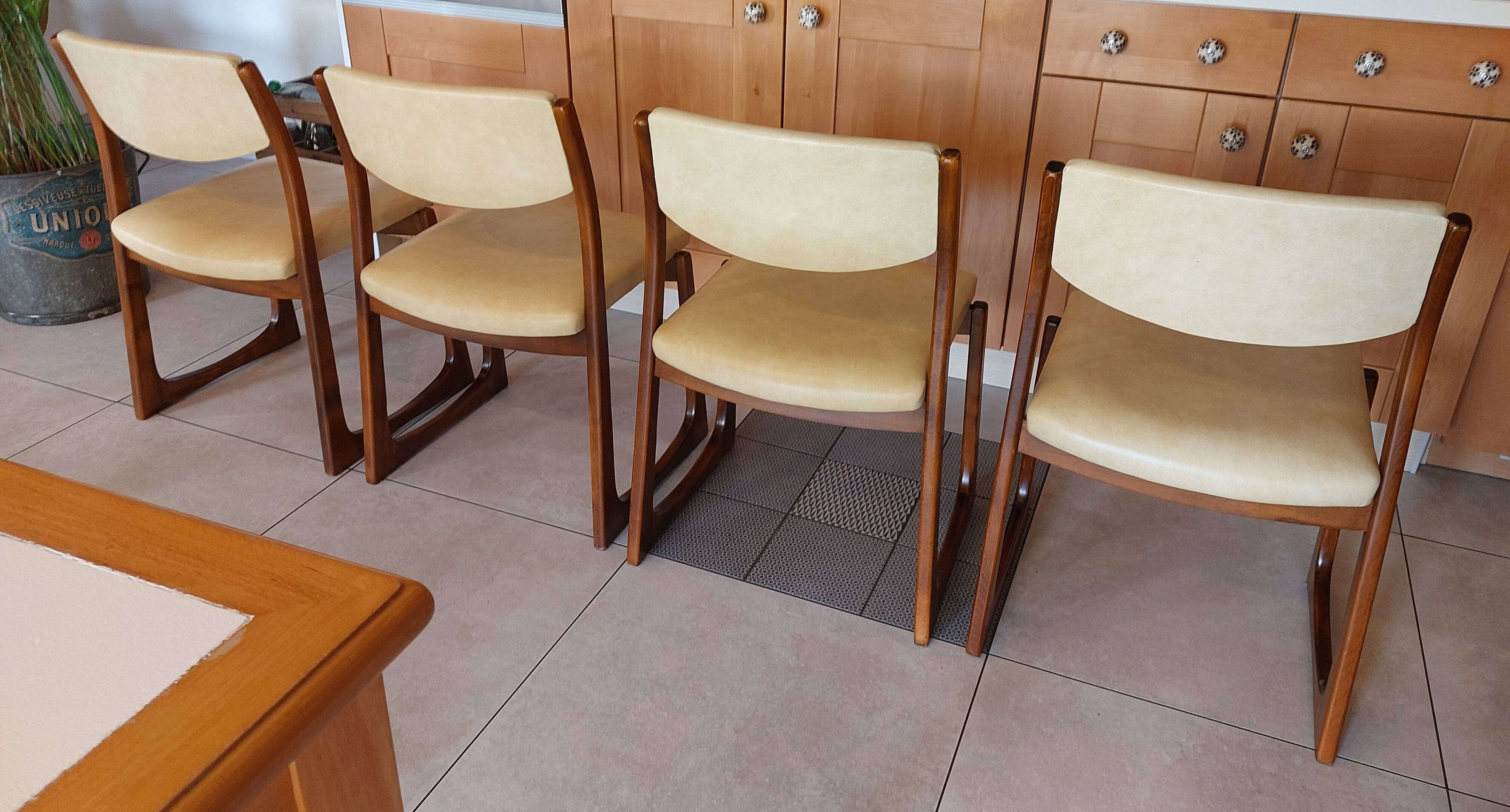 4 sled chairs, vintage