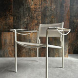 Chaise spaghetti pour Alias