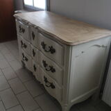 Chest of drawers crossbow