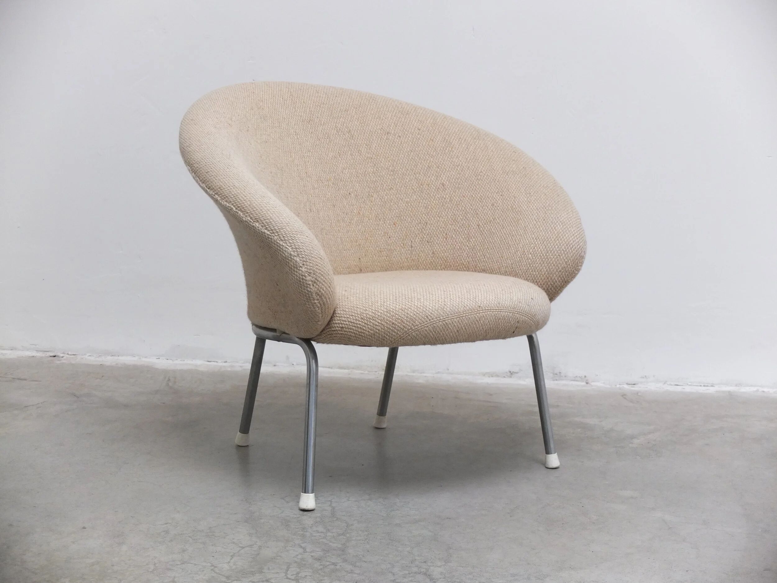 Rare pair of 'F570' lounge chairs by Pierre Paulin for Artifort, 1963