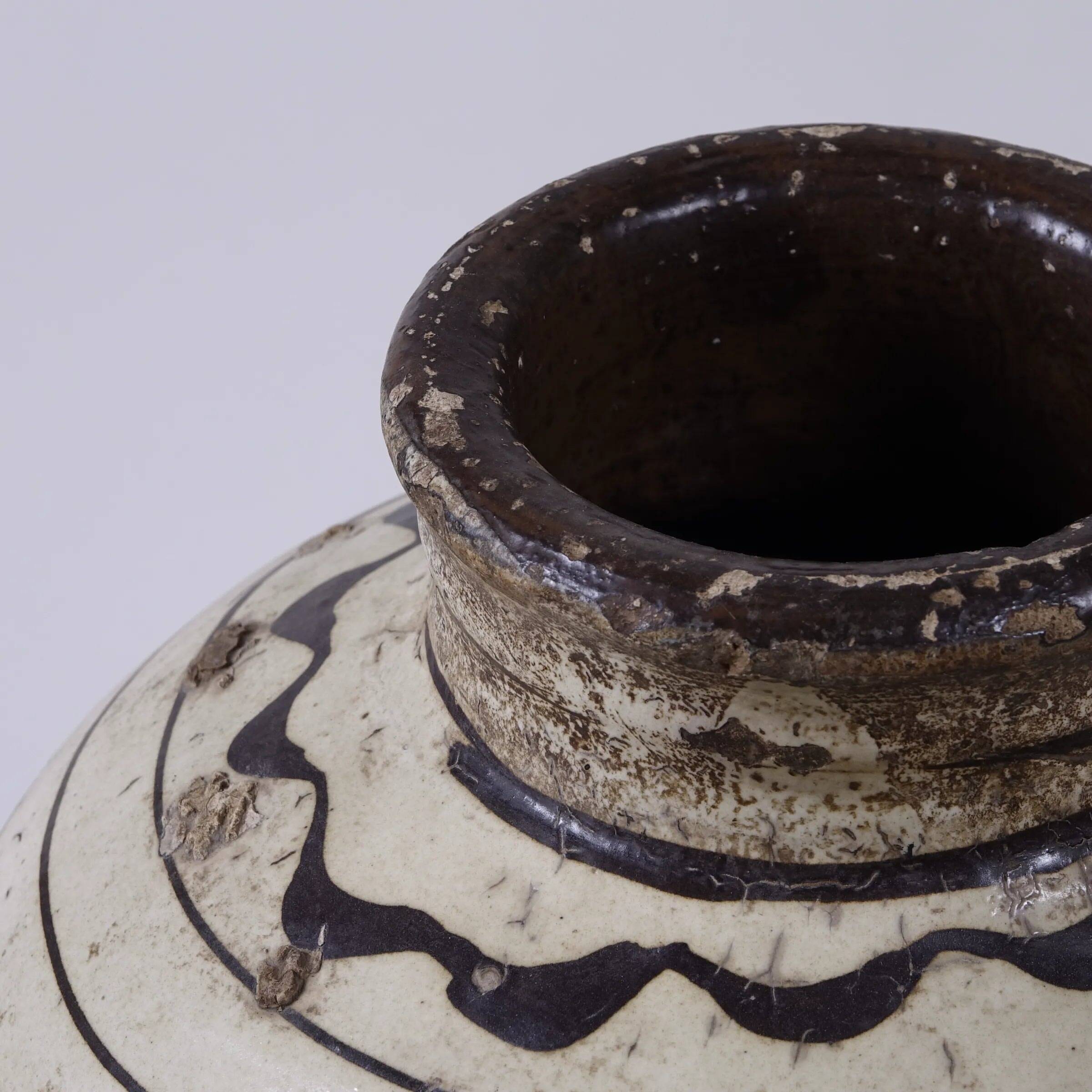 Cizhou - Chinese glazed alcohol jar no. 3