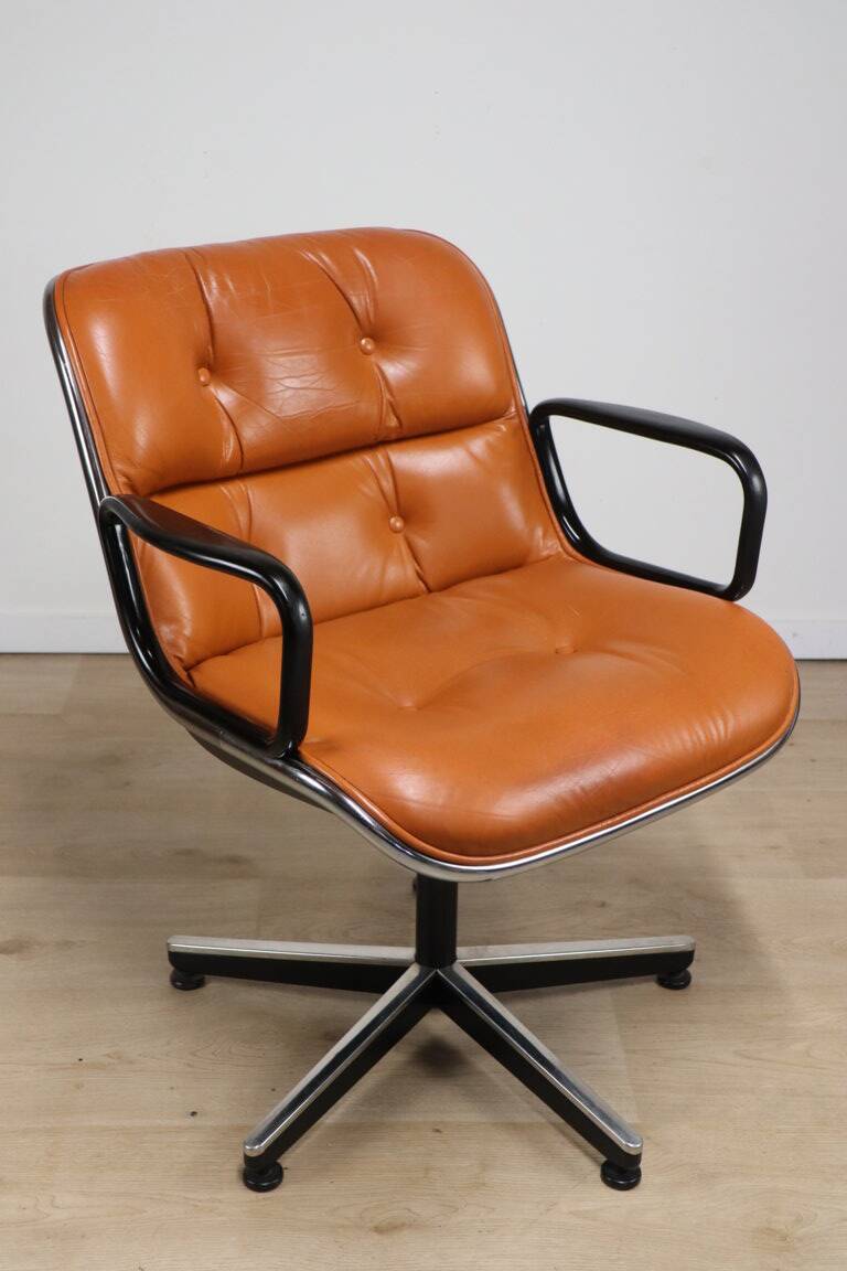 Charles Pollock leather office chair, Knoll edition, 1970