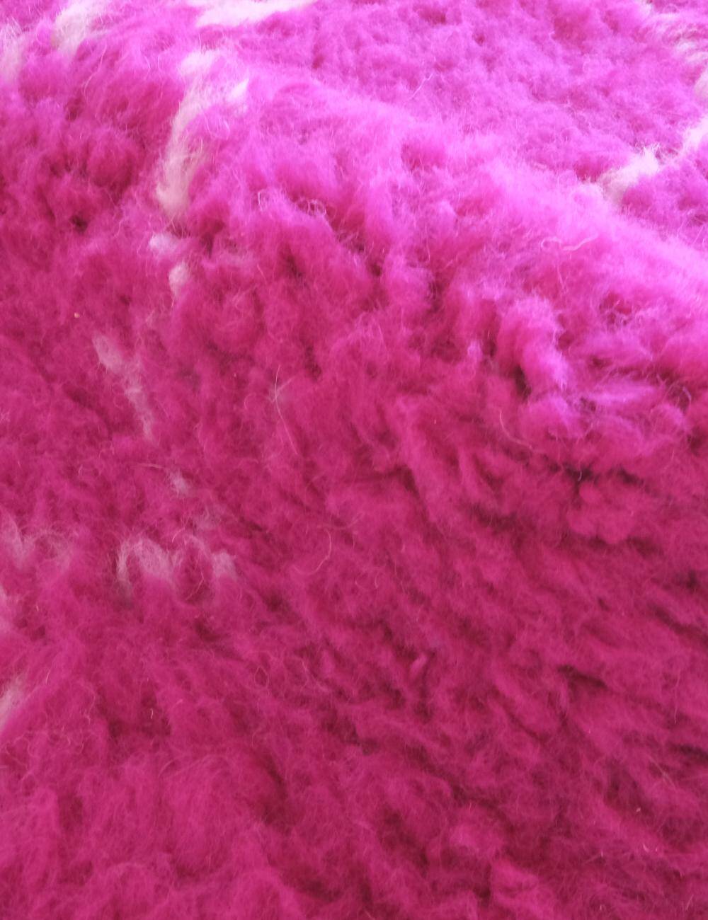 Tapis berbère rose magenta