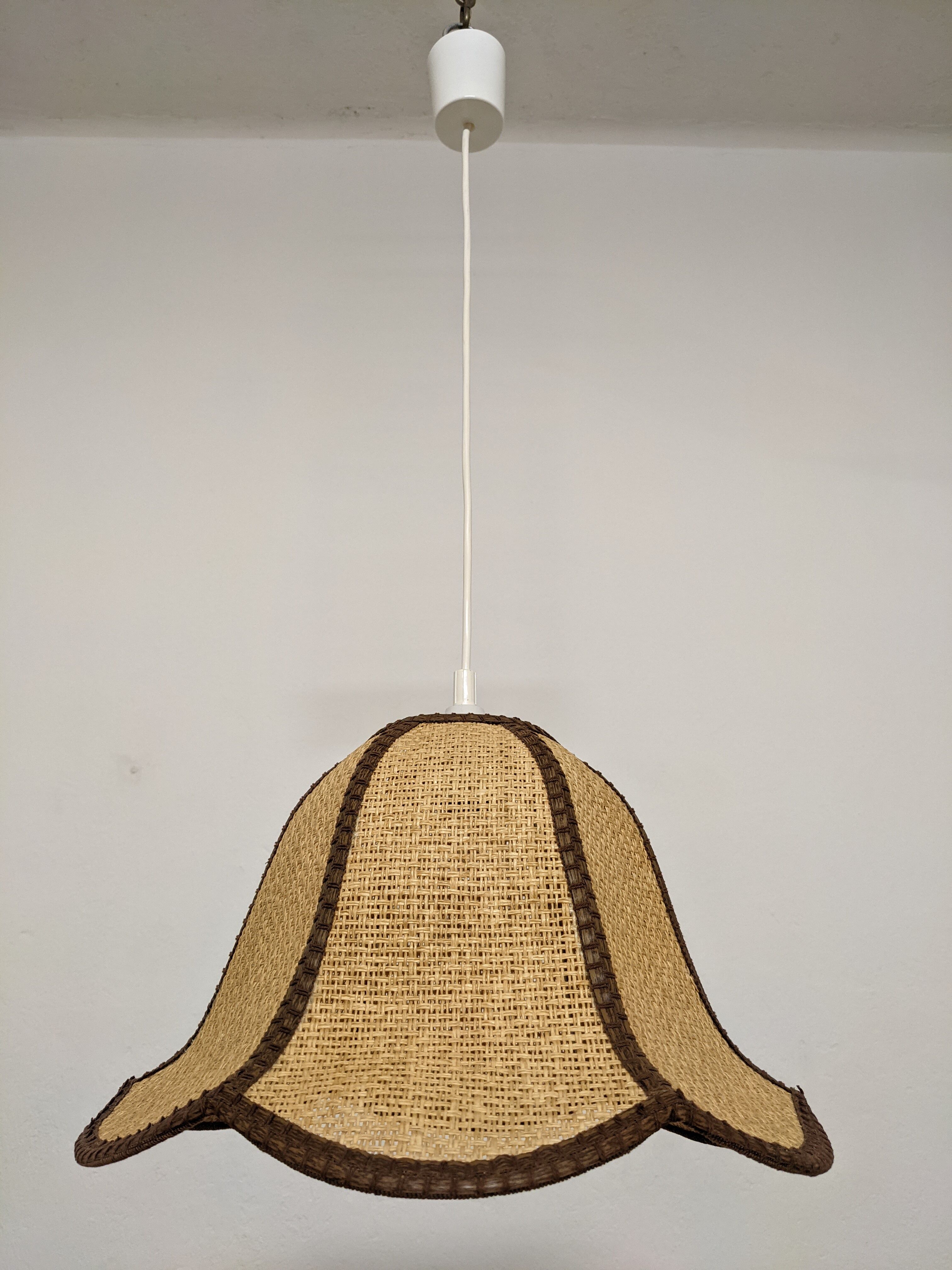 Rattan flower suspension from the 60s/70s
