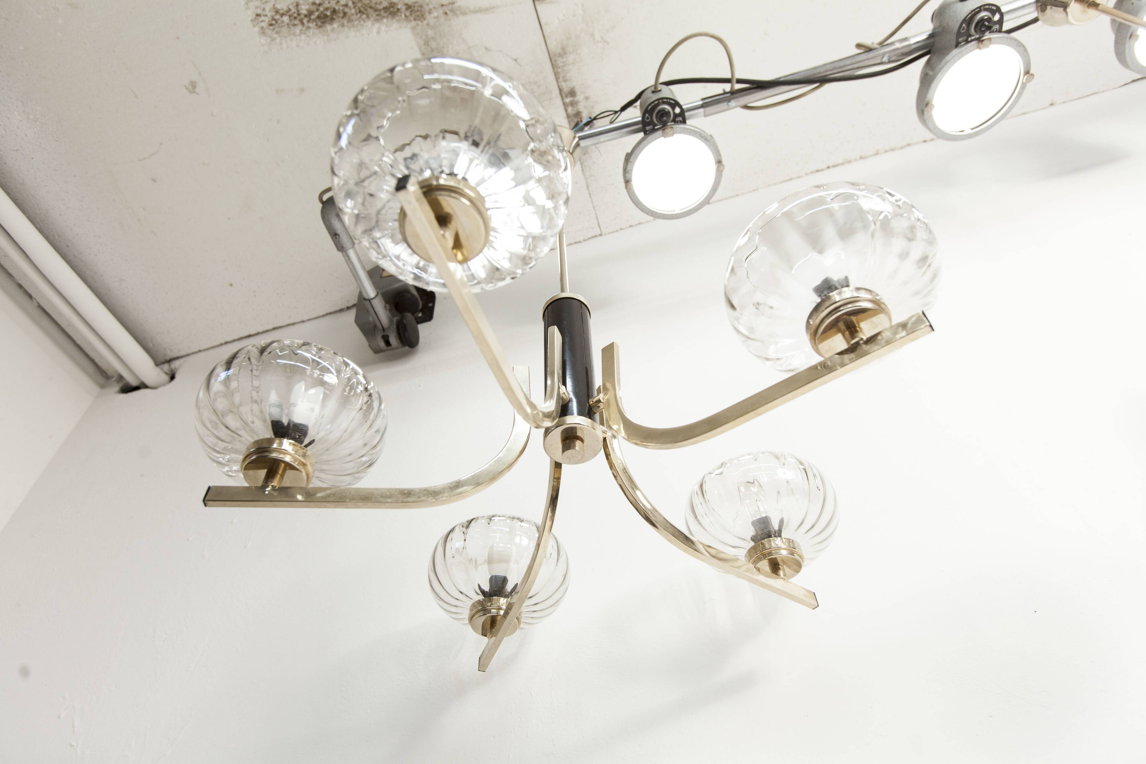 See Delmas chandelier, 5 branches, black and gold, transparent glass, 1960