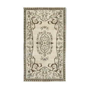 Handmade contemporary turkish 1970s 164 cm x 281 cm grey carpet