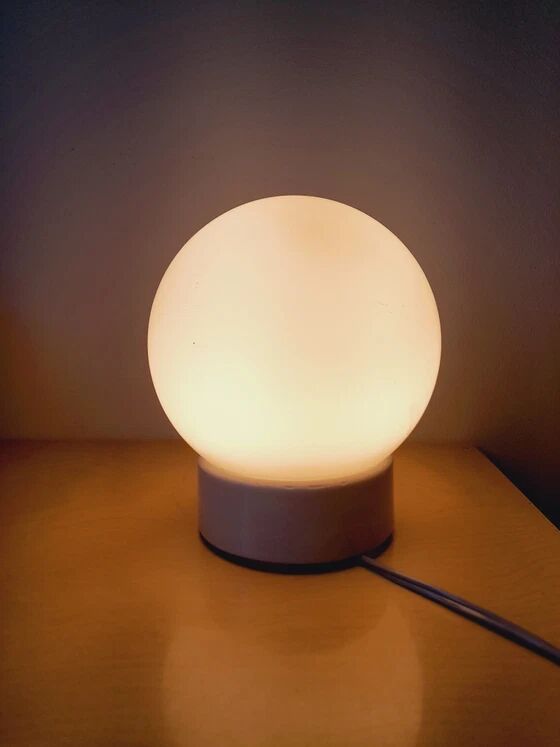 Ceramic and opaline wall light