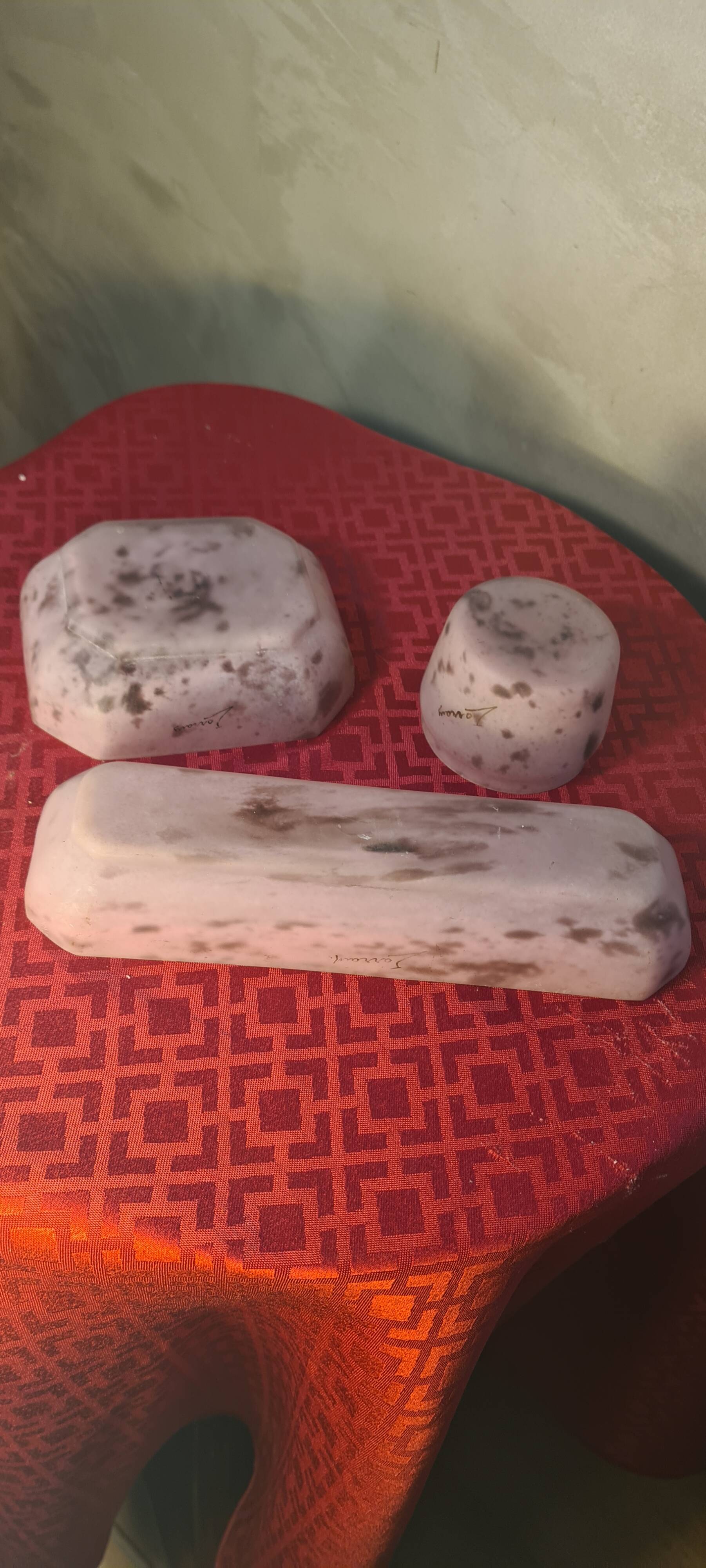 set of 3 pink glass paste 1920 signed Lorrain 23x13 good condition