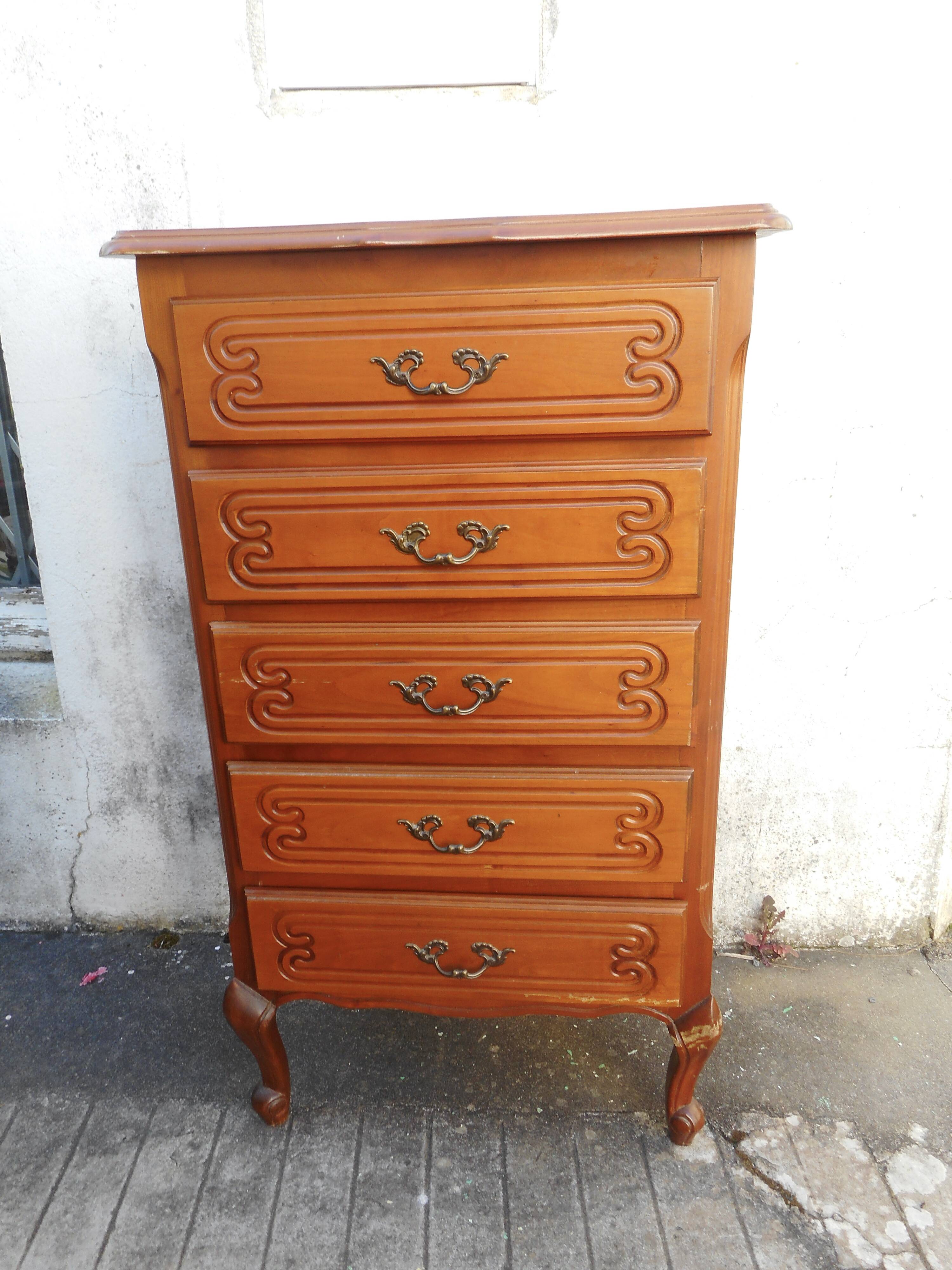 Cherry wood cabinet with 5 drawers