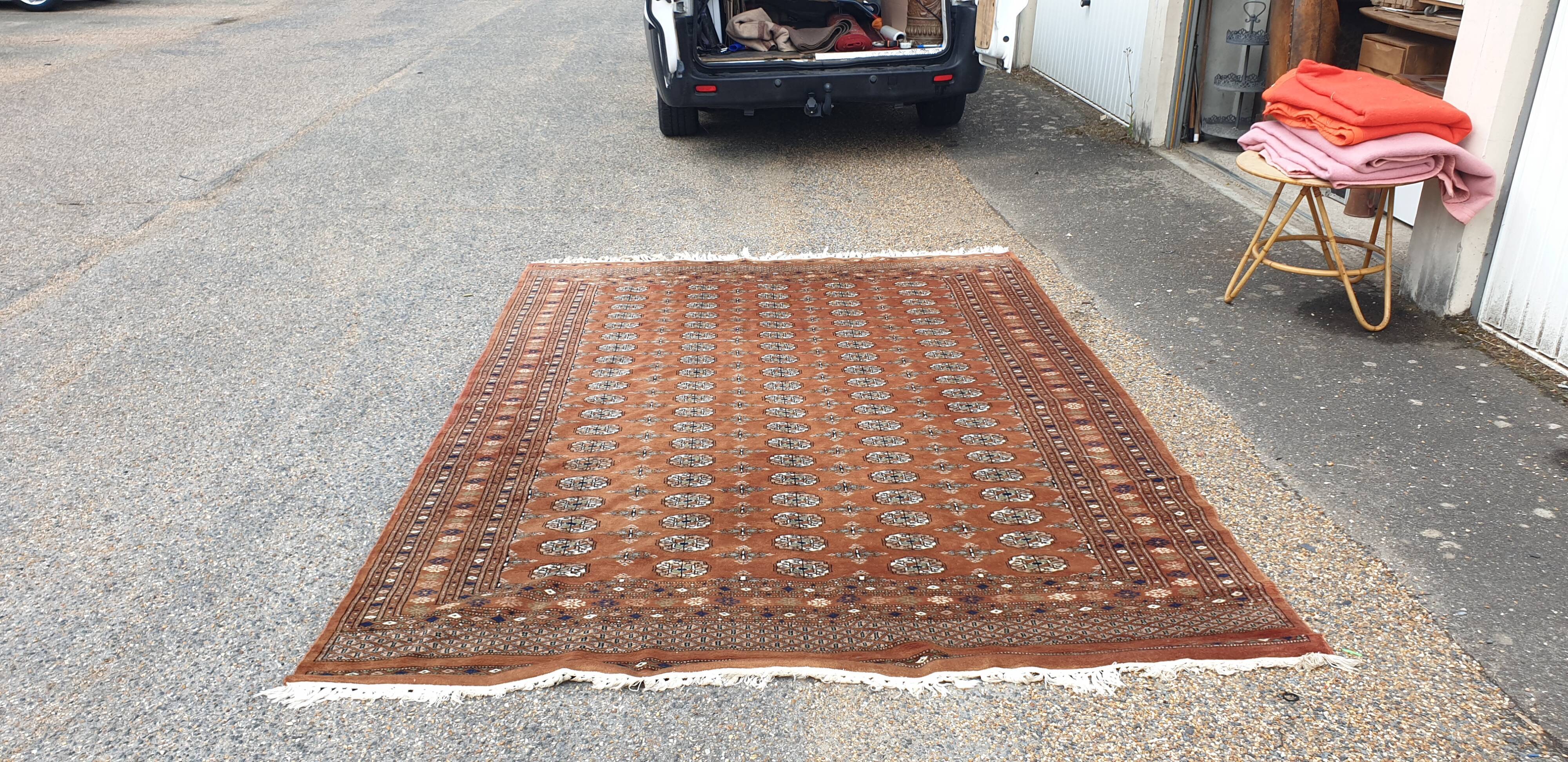 Oriental carpet silk wool