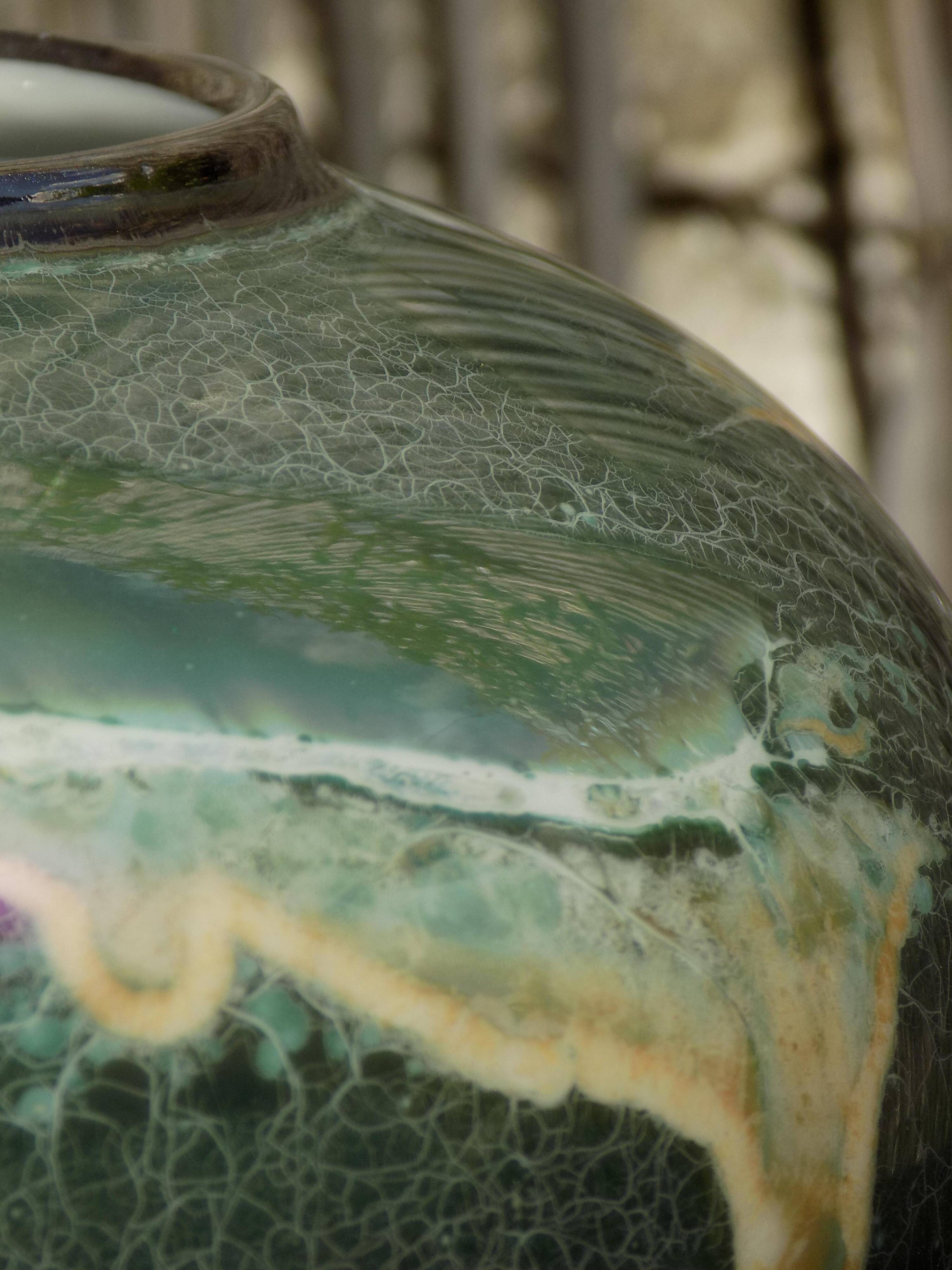 Vase en porcelaine de Limoges