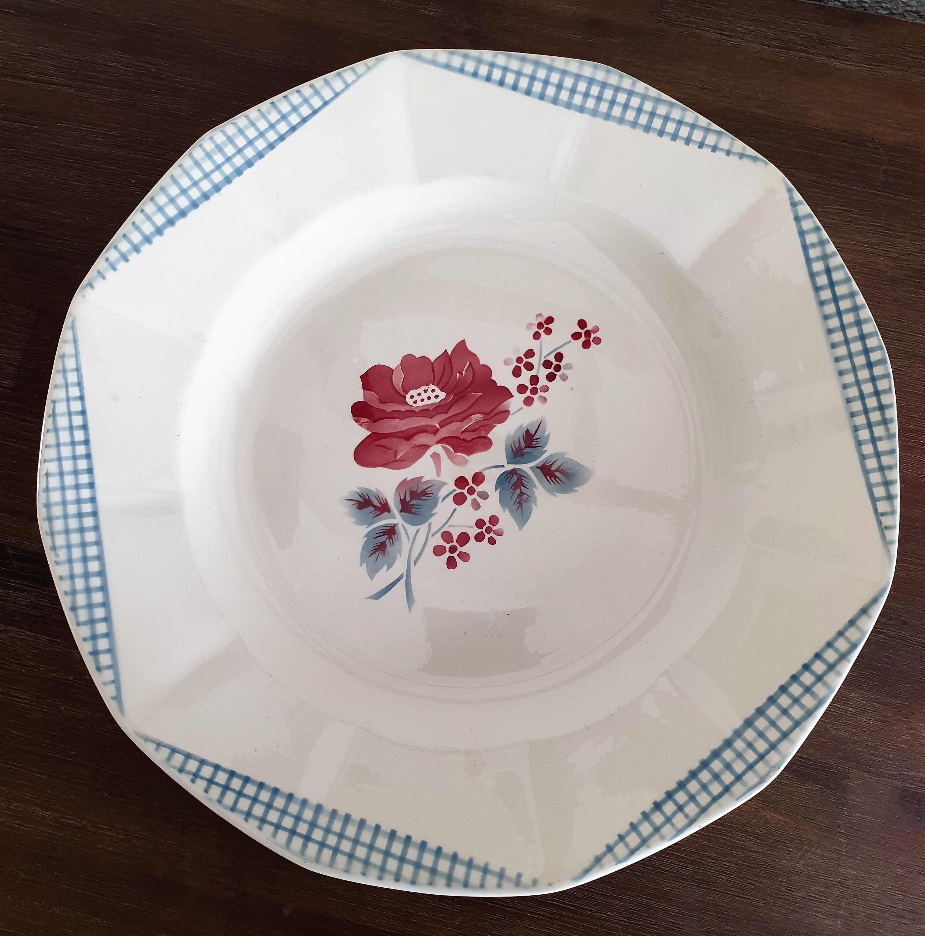 Dish Digoin Sarreguemines model Josiane