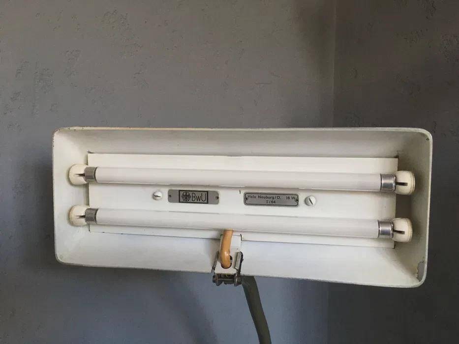 Helo Neuburg desk lamp, light grey lacquered metal, Germany, 1960s