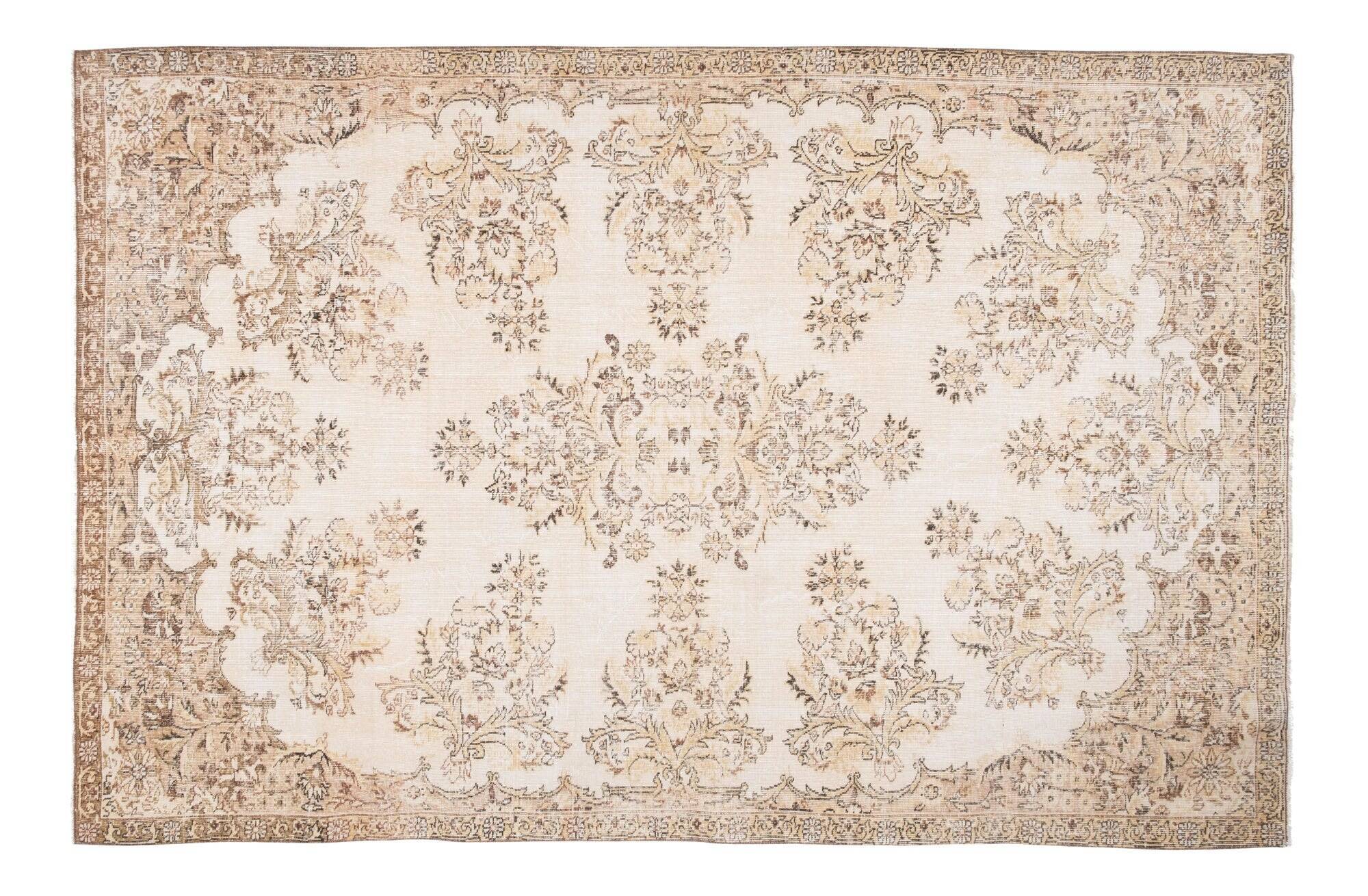 Vintage Turkish Oushak rug 211x320 cm