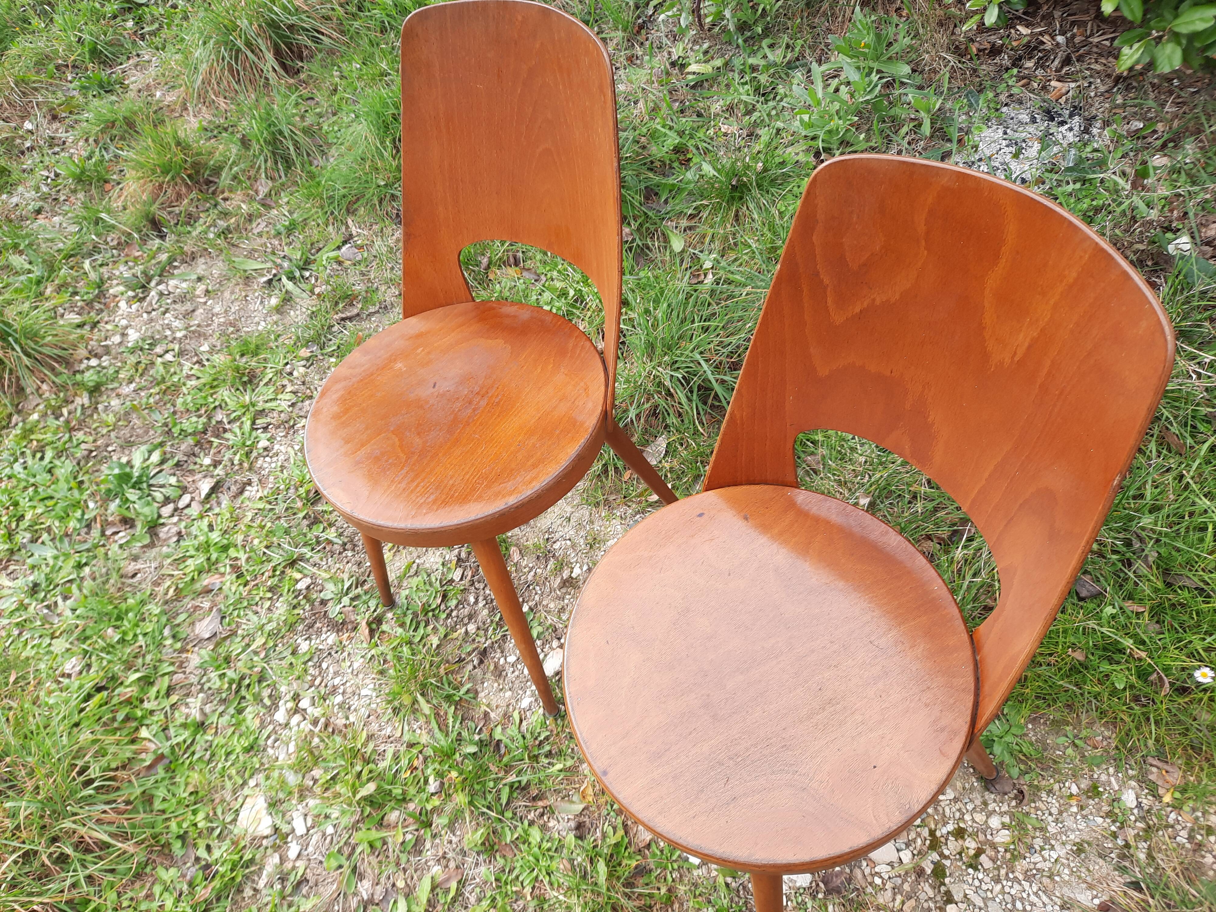 Paire de chaises Baumann modèle "Mondor"