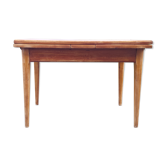 Mado table