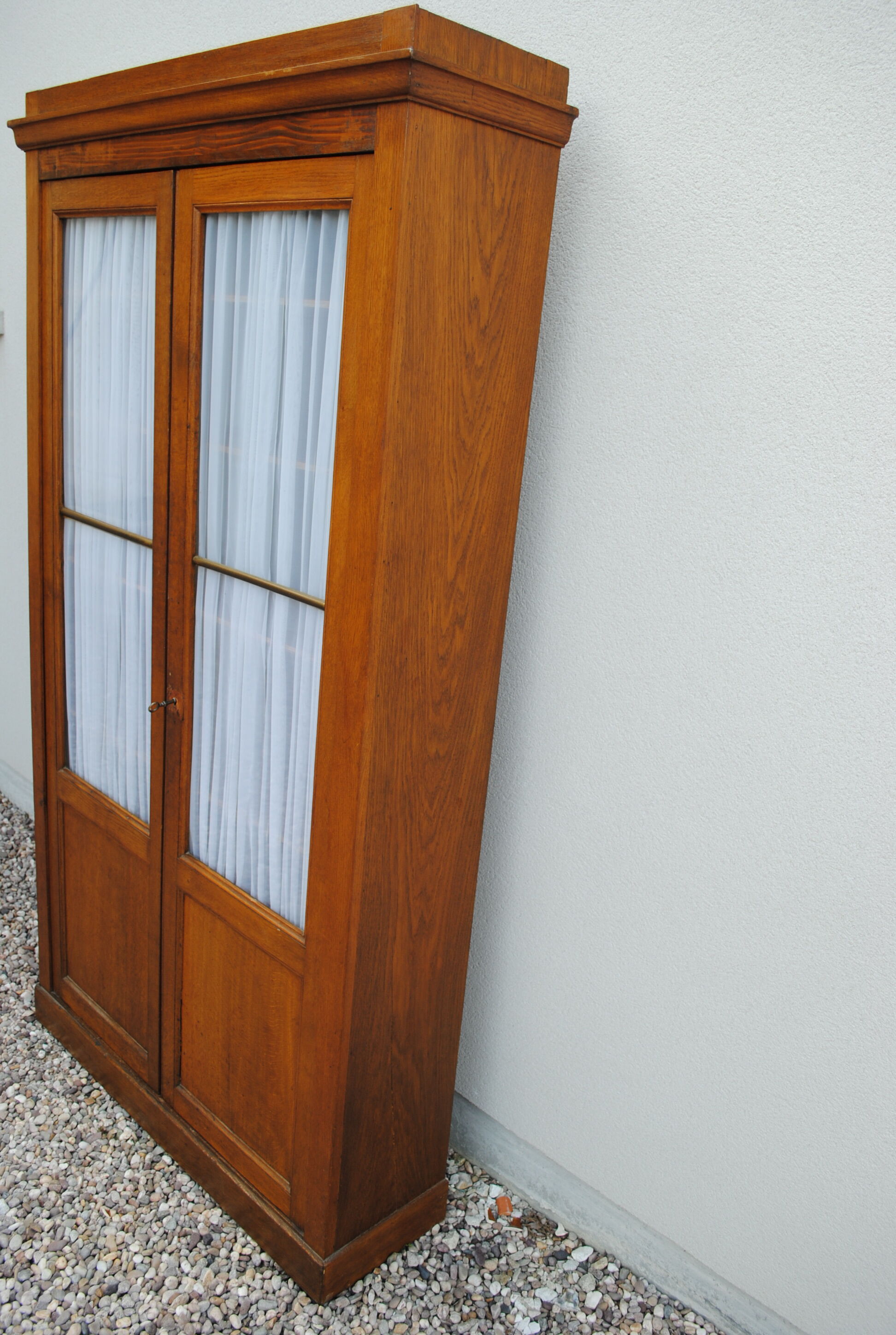 School oak bookcase year 50