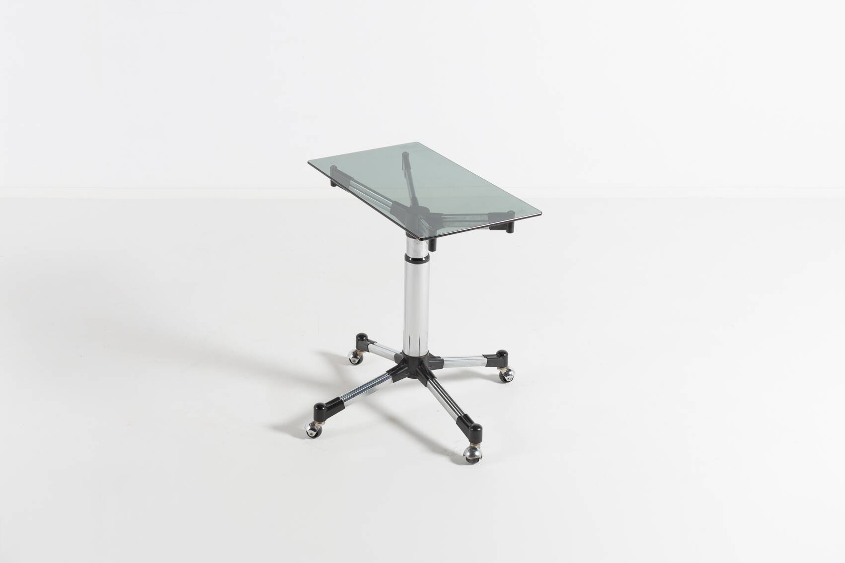 Brevettato side table from 1970’s, Italy