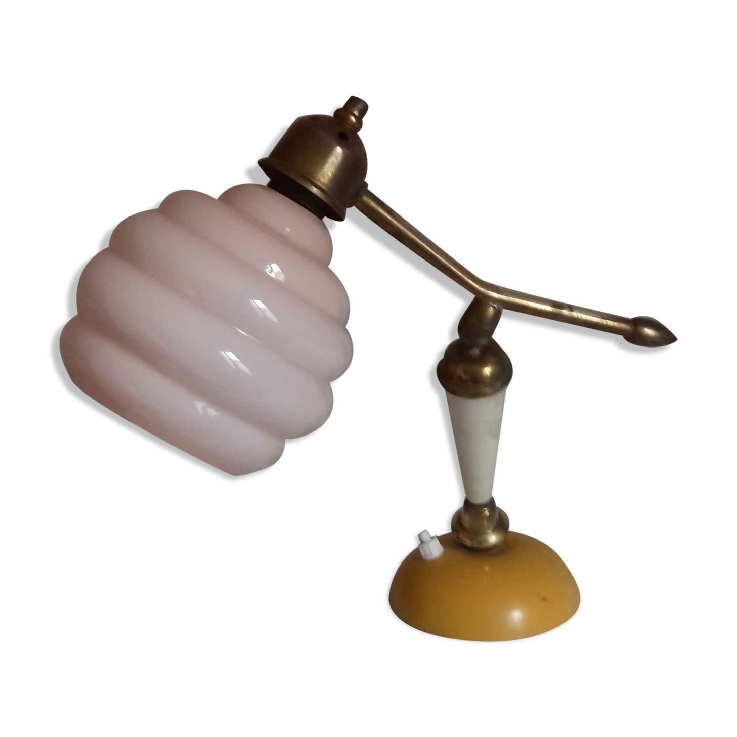 Table lamp