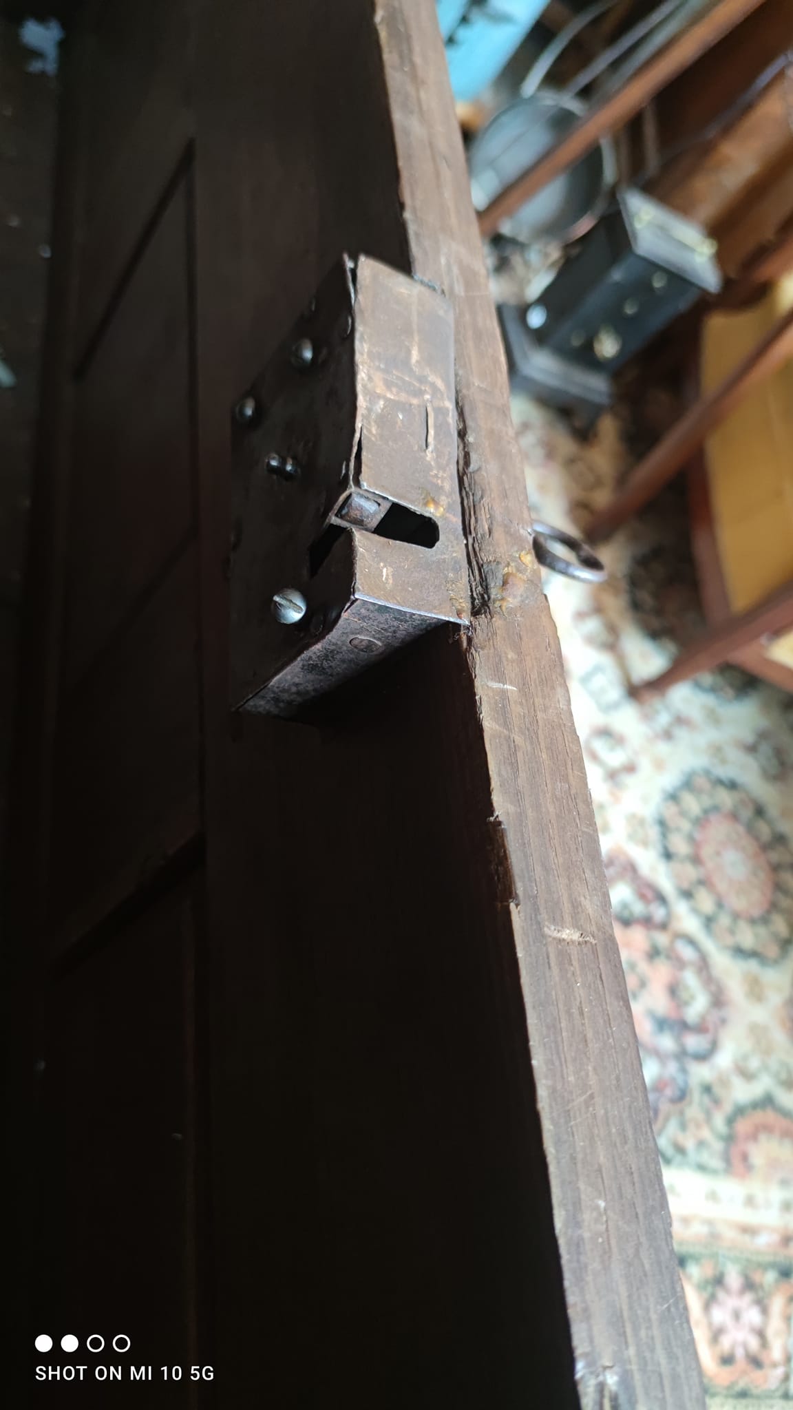 Two-part Breton chestnut cabinet dating from 1878