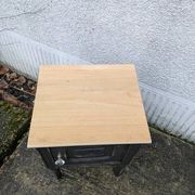 Chevet, table de nuit