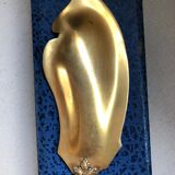 Filled silver cake shovel