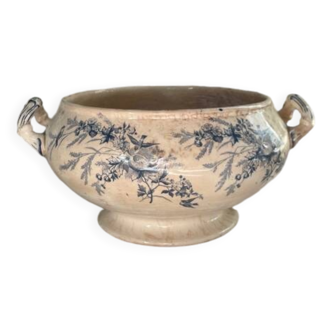 Old soup tureen Linotte model Creil & Montereau