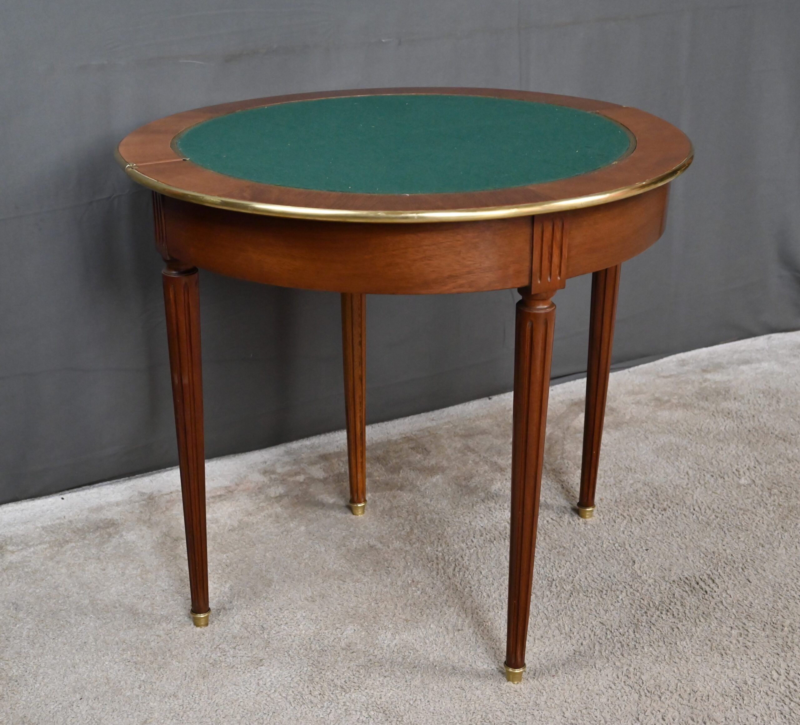 Table à jeux demi-lune en acajou, style Louis XVI – début XXe