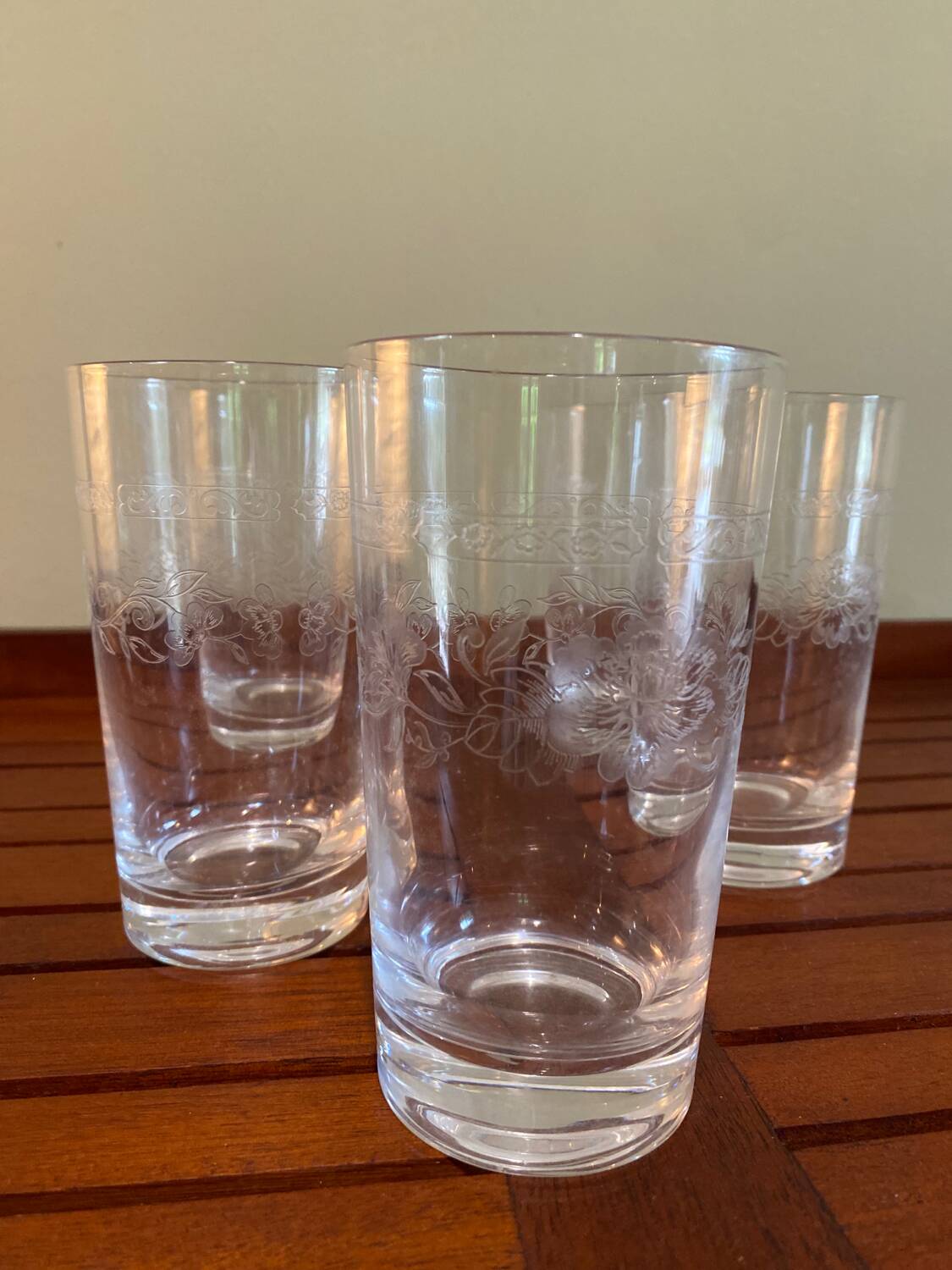 5 large engraved glasses