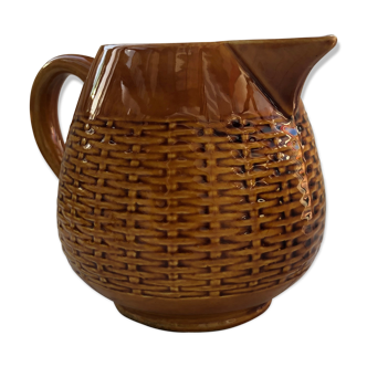 Old pitcher