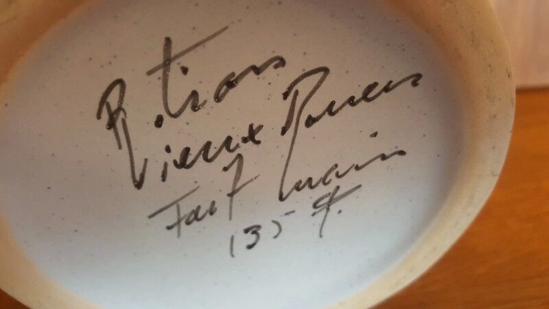 Cut on foot in earthenware Vieux Rouen signed R Tion