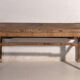 Banc bas ancien en bois de pin – Chine, vers 1890