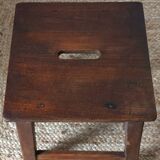 Tabouret campagnard en bois ancien