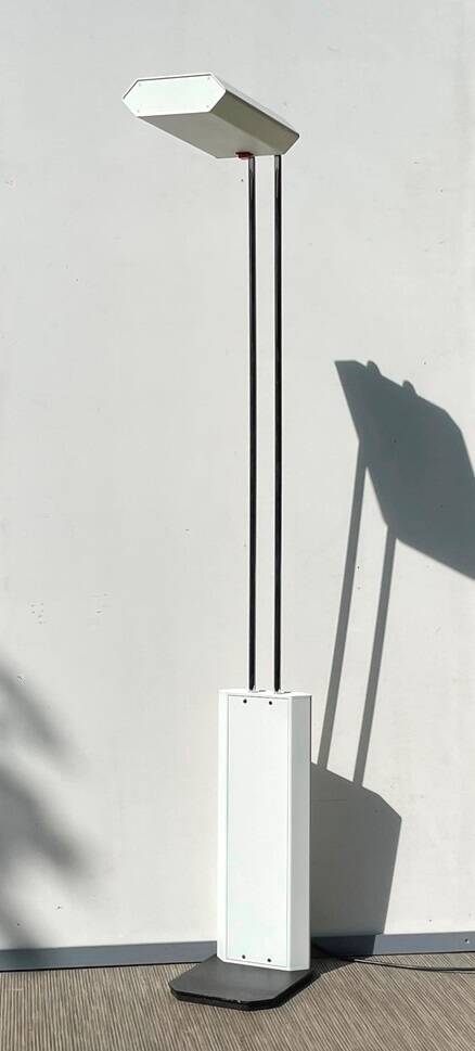 Regent halogen floor lamp. Vintage 80s