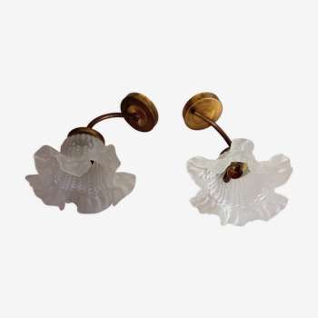 Set of Two Tulip Wall Lamps in Frosted Glass and Art Deco Brass