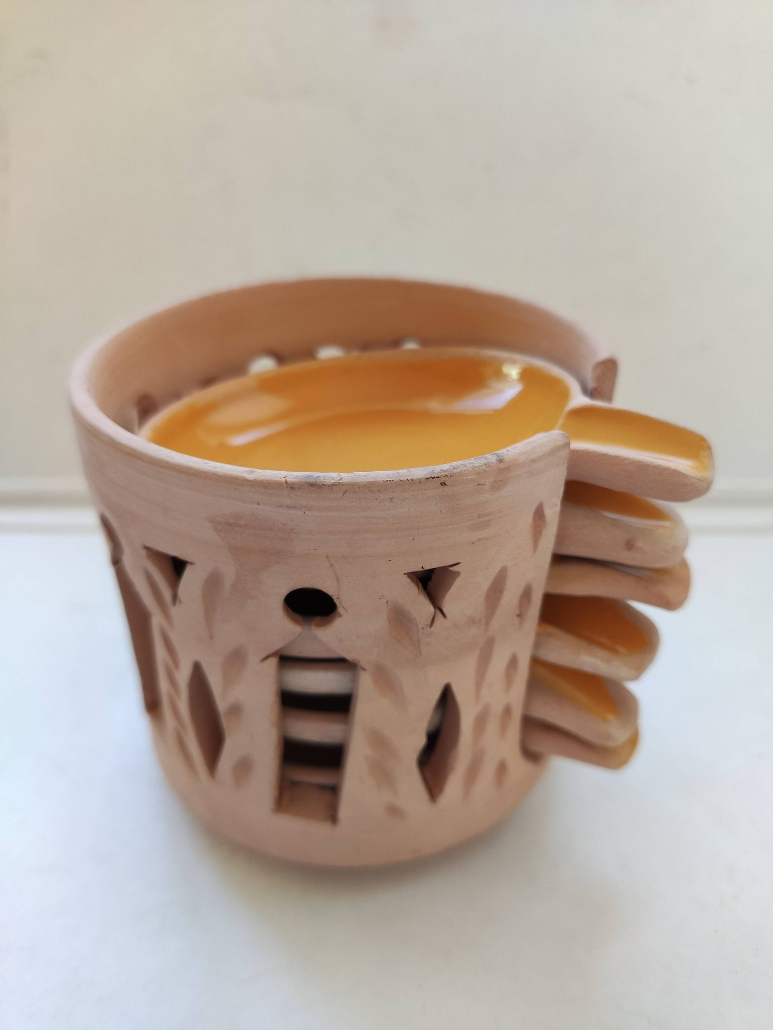 Ensemble 6 cendriers individuels de table en terre emailléejaune orange ethnique