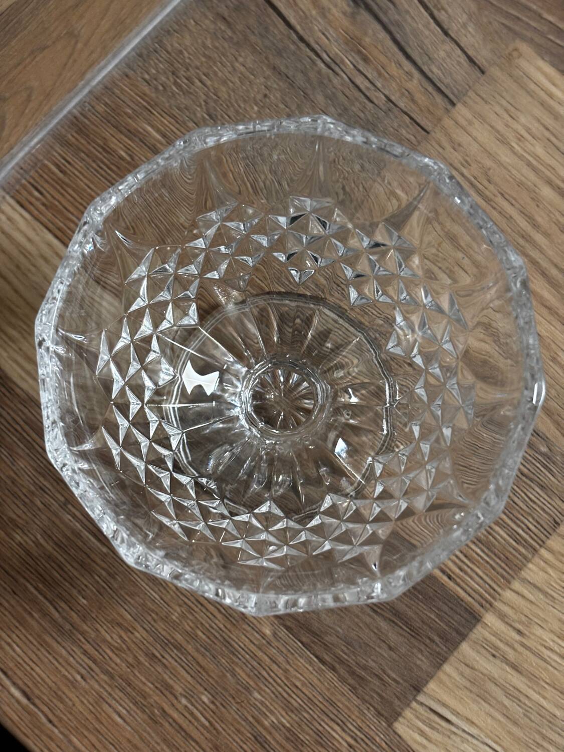 Vintage ice cream coupe finely engraved crystal from Arques.