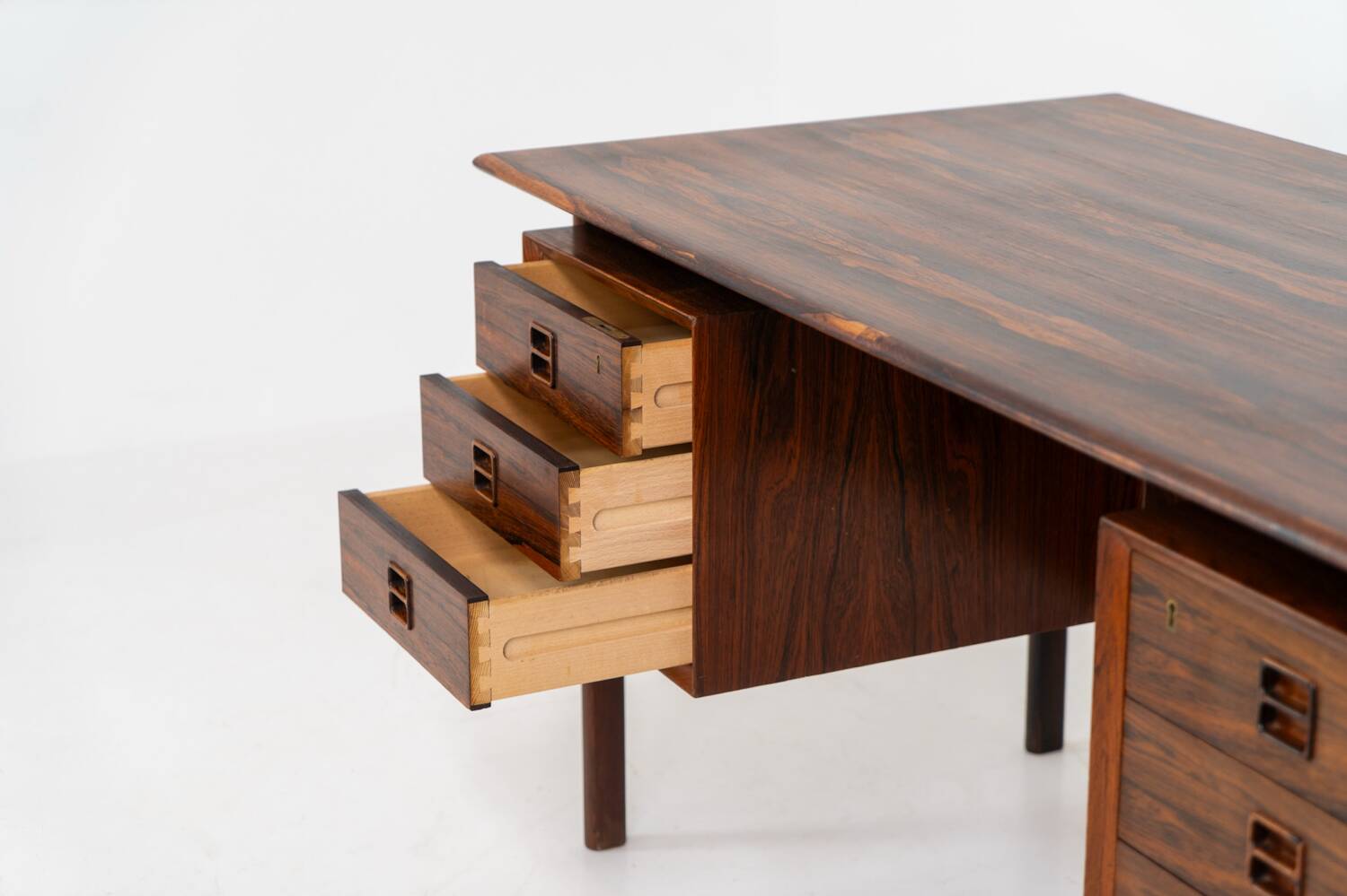 Bureau en palissandre par Edmund Brouer pour Brouer Møbelfabrik